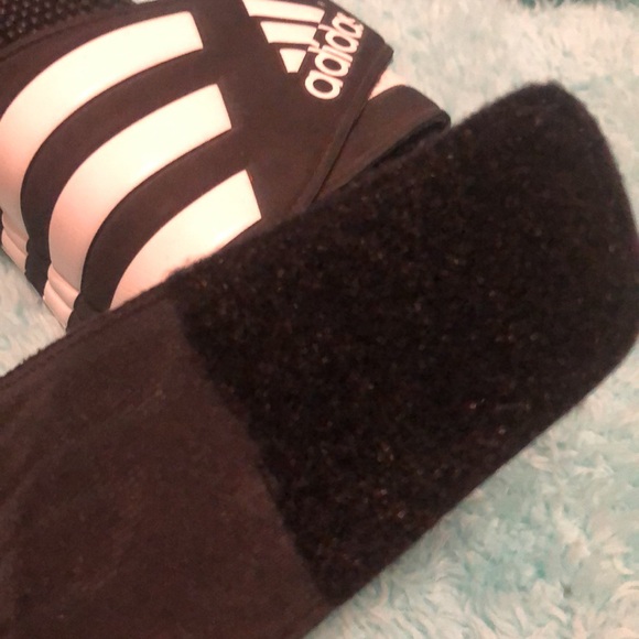 ADIDAS men’s slides - Picture 5 of 7